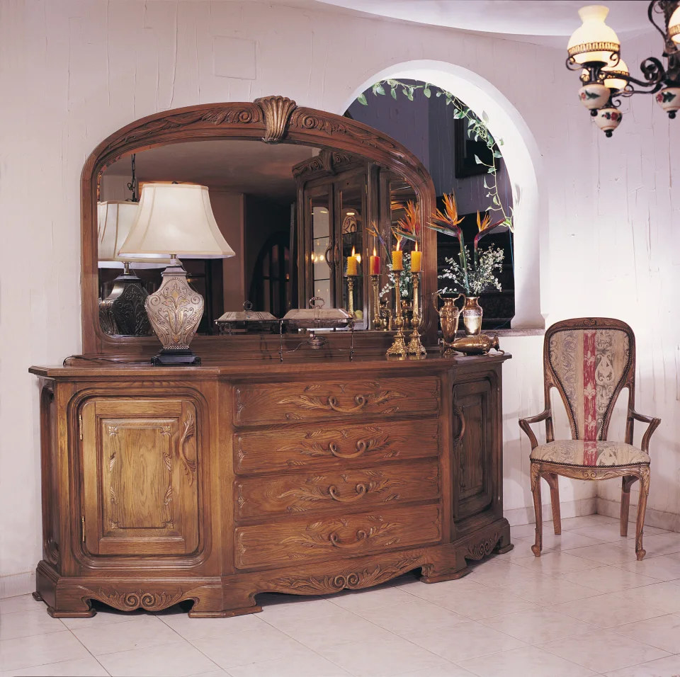 صورة من أعمال CAT Egypt — الأثاث — Art Nouveau