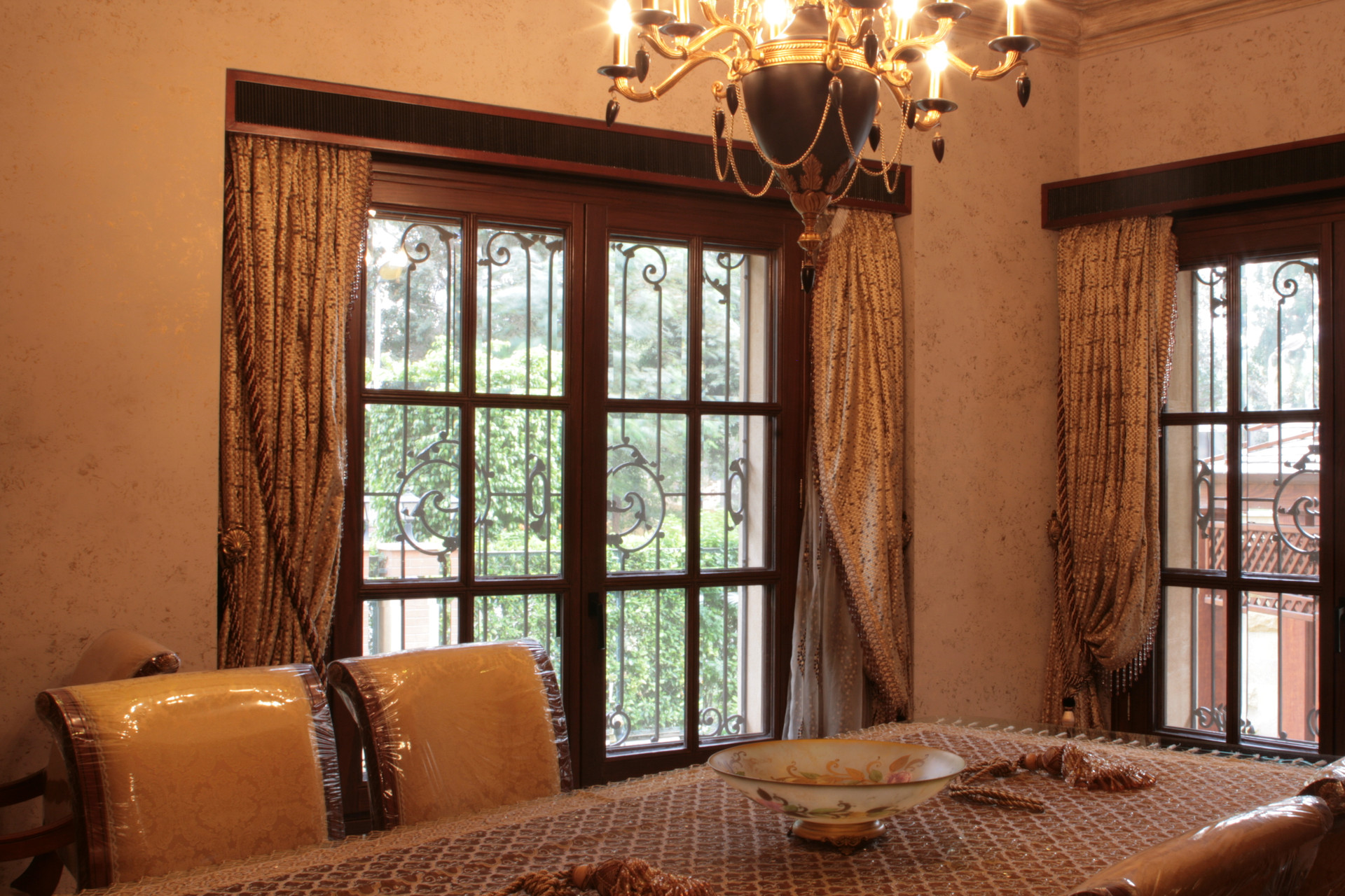 Lotfy Abdel Nabi — custom woodwork — view 1