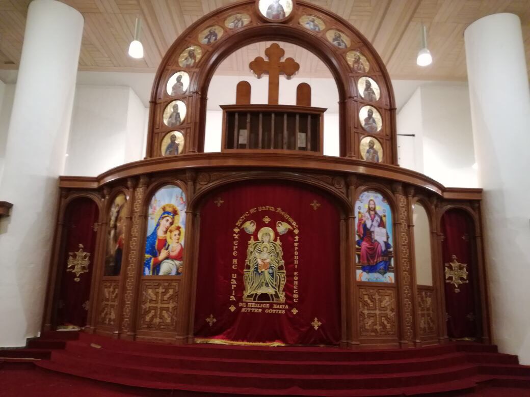 St. Marien Koptisch-Orthodoxe Kirche — church woodwork — Düsseldorf, Germany — view 2