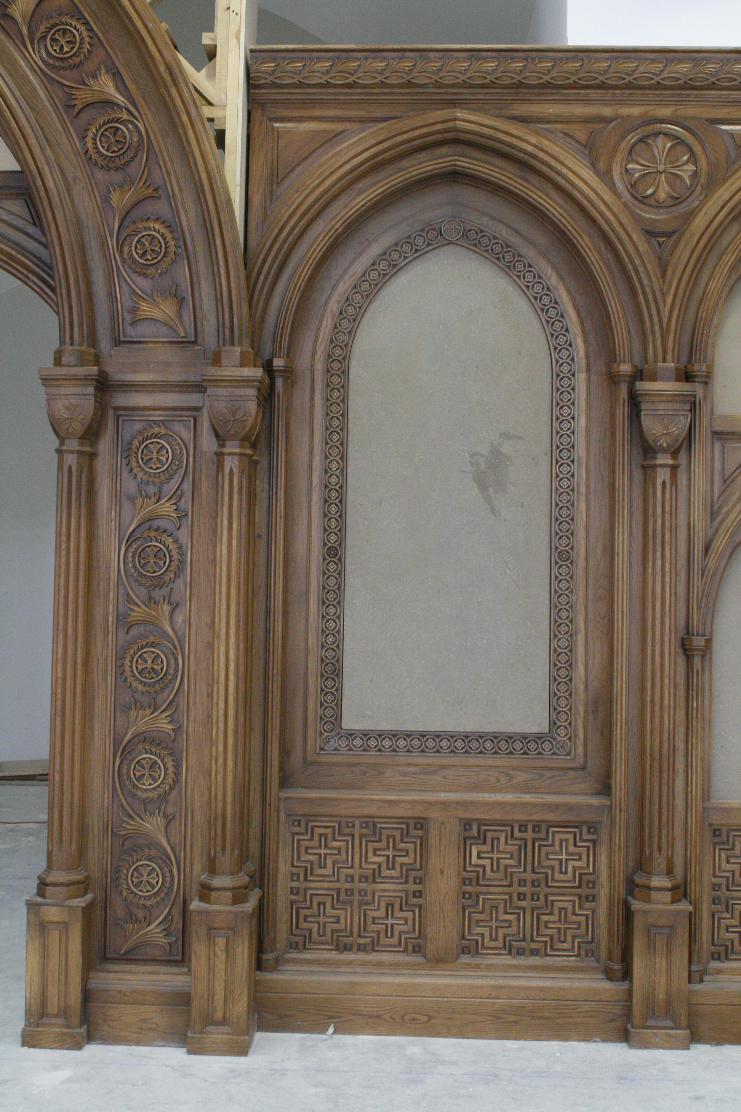 Los Angeles — church woodwork — view 8