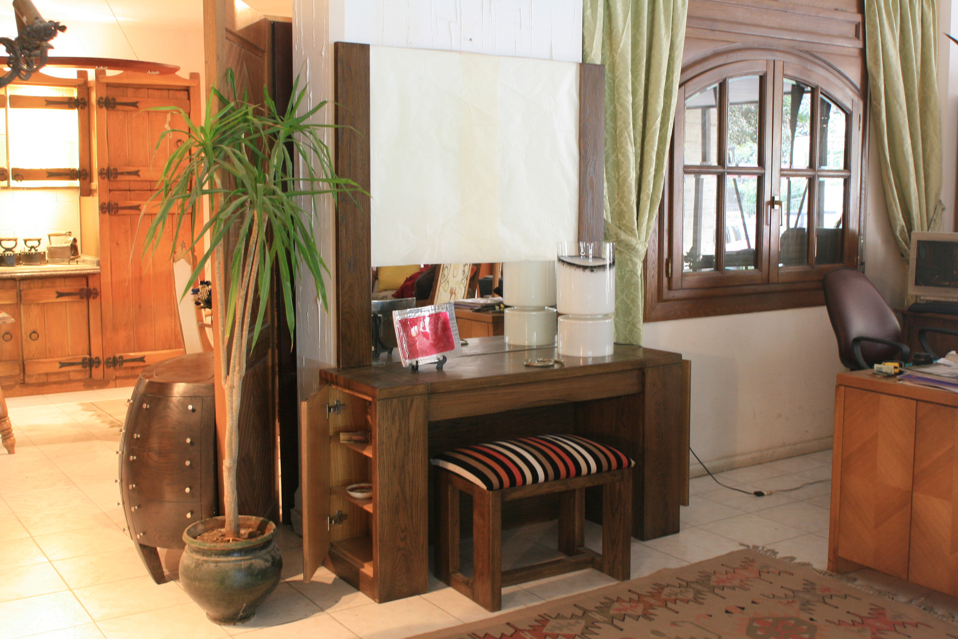 Magy — custom woodwork — view 3
